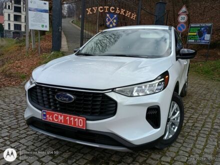 Белый Форд Эскейп, объемом двигателя 1.5 л и пробегом 75 тыс. км за 17950 $, фото 1 на Automoto.ua
