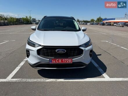 Білий Форд Ескейп, об'ємом двигуна 2.5 л та пробігом 8 тис. км за 28300 $, фото 1 на Automoto.ua