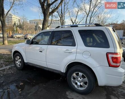 Бежевий Форд Ескейп, об'ємом двигуна 3 л та пробігом 169 тис. км за 10500 $, фото 2 на Automoto.ua