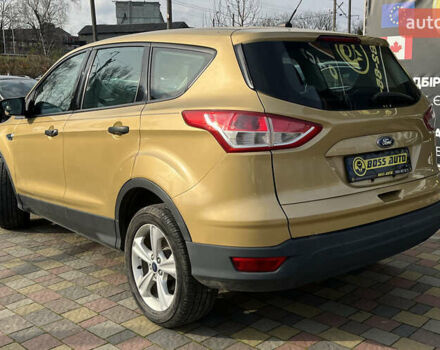 Бежевий Форд Ескейп, об'ємом двигуна 2.49 л та пробігом 199 тис. км за 11990 $, фото 4 на Automoto.ua