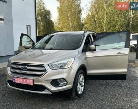 Бежевий Форд Ескейп, об'ємом двигуна 1.5 л та пробігом 227 тис. км за 10800 $, фото 12 на Automoto.ua