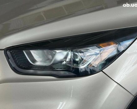 Бежевый Форд Эскейп, объемом двигателя 2 л и пробегом 195 тыс. км за 13490 $, фото 4 на Automoto.ua