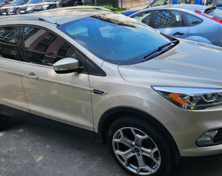 Бежевый Форд Эскейп, объемом двигателя 2 л и пробегом 133 тыс. км за 14500 $, фото 15 на Automoto.ua