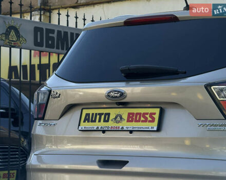 Бежевий Форд Ескейп, об'ємом двигуна 1.5 л та пробігом 143 тис. км за 13999 $, фото 16 на Automoto.ua