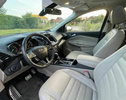 Бежевий Форд Ескейп, об'ємом двигуна 2 л та пробігом 157 тис. км за 15000 $, фото 16 на Automoto.ua