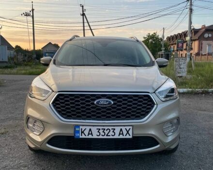 Бежевий Форд Ескейп, об'ємом двигуна 2 л та пробігом 157 тис. км за 15000 $, фото 1 на Automoto.ua