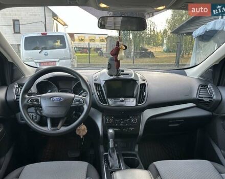 Бежевий Форд Ескейп, об'ємом двигуна 1.5 л та пробігом 227 тис. км за 10800 $, фото 21 на Automoto.ua
