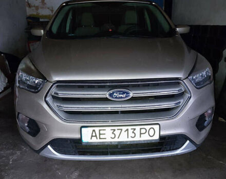 Бежевый Форд Эскейп, объемом двигателя 2 л и пробегом 108 тыс. км за 14000 $, фото 6 на Automoto.ua