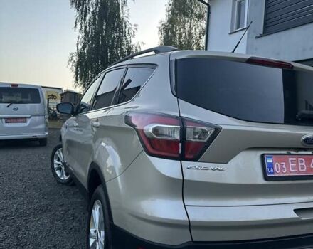 Бежевий Форд Ескейп, об'ємом двигуна 1.5 л та пробігом 227 тис. км за 10800 $, фото 7 на Automoto.ua