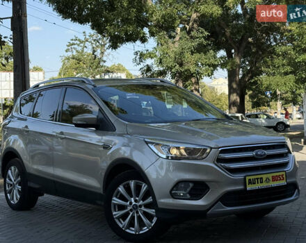 Бежевий Форд Ескейп, об'ємом двигуна 1.5 л та пробігом 143 тис. км за 13999 $, фото 6 на Automoto.ua
