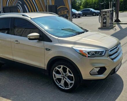 Бежевый Форд Эскейп, объемом двигателя 2 л и пробегом 133 тыс. км за 14500 $, фото 8 на Automoto.ua