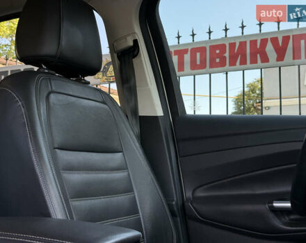 Бежевий Форд Ескейп, об'ємом двигуна 1.5 л та пробігом 143 тис. км за 14500 $, фото 43 на Automoto.ua