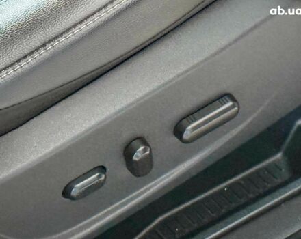 Бежевый Форд Эскейп, объемом двигателя 2 л и пробегом 195 тыс. км за 13490 $, фото 21 на Automoto.ua