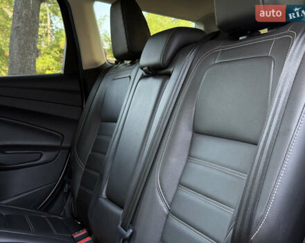 Бежевий Форд Ескейп, об'ємом двигуна 1.5 л та пробігом 143 тис. км за 13999 $, фото 49 на Automoto.ua