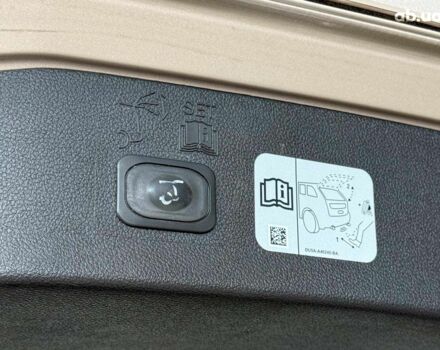 Бежевый Форд Эскейп, объемом двигателя 2 л и пробегом 195 тыс. км за 13490 $, фото 18 на Automoto.ua