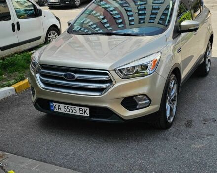 Бежевый Форд Эскейп, объемом двигателя 2 л и пробегом 133 тыс. км за 14500 $, фото 13 на Automoto.ua