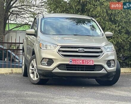 Бежевый Форд Эскейп, объемом двигателя 1.5 л и пробегом 235 тыс. км за 9350 $, фото 5 на Automoto.ua