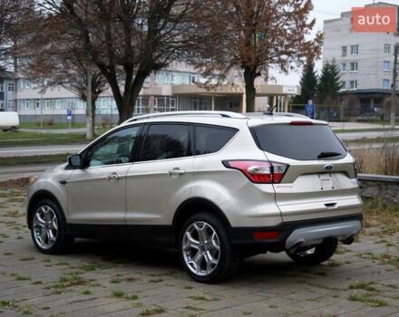 Бежевый Форд Эскейп, объемом двигателя 2 л и пробегом 141 тыс. км за 14900 $, фото 16 на Automoto.ua