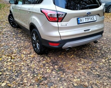 Бежевый Форд Эскейп, объемом двигателя 2 л и пробегом 130 тыс. км за 15500 $, фото 8 на Automoto.ua