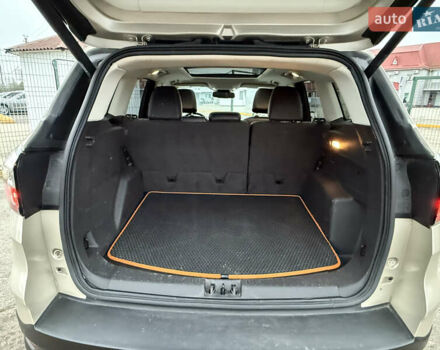 Бежевый Форд Эскейп, объемом двигателя 2 л и пробегом 128 тыс. км за 15990 $, фото 12 на Automoto.ua