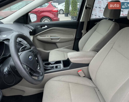 Бежевый Форд Эскейп, объемом двигателя 1.5 л и пробегом 158 тыс. км за 8999 $, фото 8 на Automoto.ua