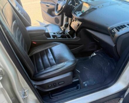 Бежевый Форд Эскейп, объемом двигателя 2 л и пробегом 67 тыс. км за 3100 $, фото 8 на Automoto.ua