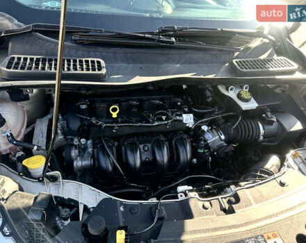 Бежевый Форд Эскейп, объемом двигателя 2.5 л и пробегом 190 тыс. км за 10199 $, фото 15 на Automoto.ua