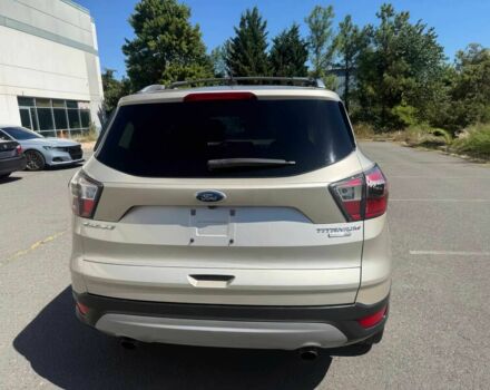 Бежевый Форд Эскейп, объемом двигателя 2 л и пробегом 67 тыс. км за 3100 $, фото 5 на Automoto.ua