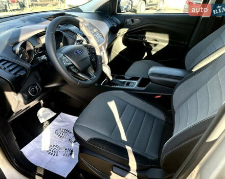 Бежевый Форд Эскейп, объемом двигателя 2.5 л и пробегом 190 тыс. км за 10199 $, фото 26 на Automoto.ua