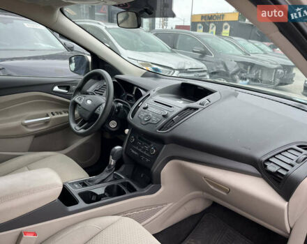 Бежевый Форд Эскейп, объемом двигателя 1.5 л и пробегом 158 тыс. км за 8999 $, фото 13 на Automoto.ua