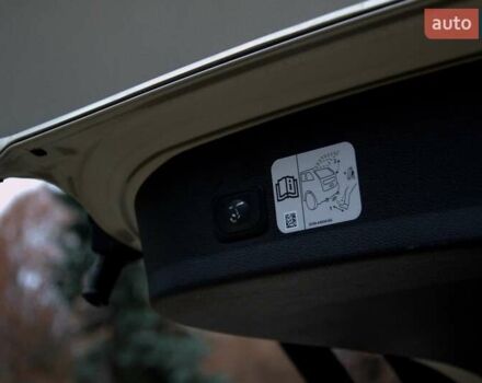 Бежевый Форд Эскейп, объемом двигателя 2 л и пробегом 141 тыс. км за 14900 $, фото 36 на Automoto.ua