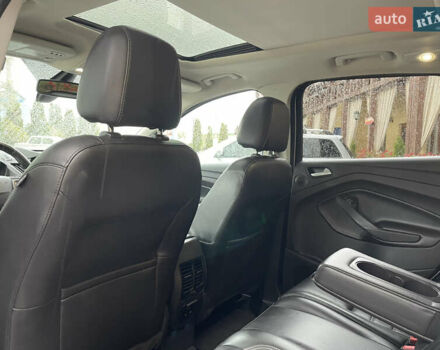 Бежевий Форд Ескейп, об'ємом двигуна 1.5 л та пробігом 227 тис. км за 13400 $, фото 6 на Automoto.ua