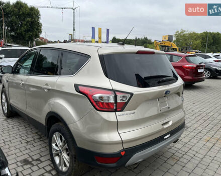 Бежевый Форд Эскейп, объемом двигателя 1.5 л и пробегом 158 тыс. км за 8999 $, фото 4 на Automoto.ua