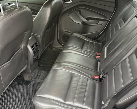 Бежевый Форд Эскейп, объемом двигателя 2 л и пробегом 118 тыс. км за 14000 $, фото 3 на Automoto.ua