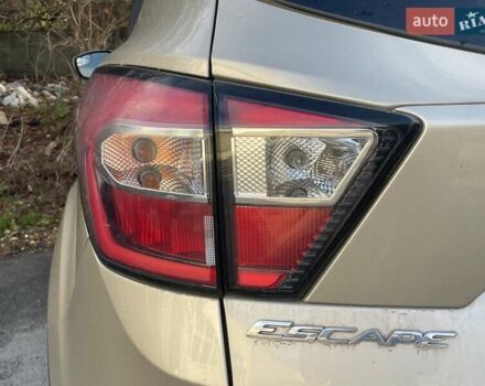 Бежевый Форд Эскейп, объемом двигателя 1.5 л и пробегом 235 тыс. км за 9350 $, фото 13 на Automoto.ua