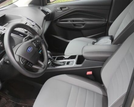 Бежевый Форд Эскейп, объемом двигателя 2.5 л и пробегом 43 тыс. км за 13900 $, фото 9 на Automoto.ua