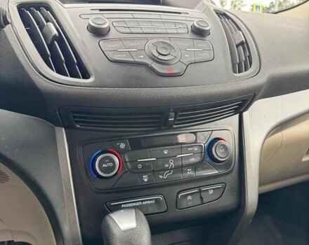 Бежевый Форд Эскейп, объемом двигателя 1.5 л и пробегом 111 тыс. км за 12900 $, фото 14 на Automoto.ua