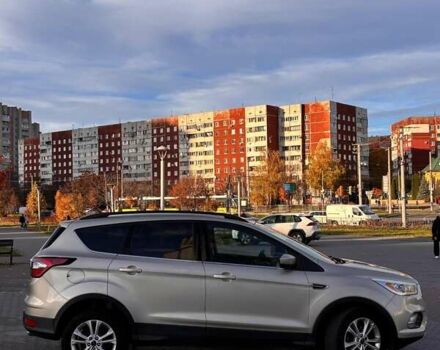 Бежевый Форд Эскейп, объемом двигателя 0 л и пробегом 164 тыс. км за 10900 $, фото 1 на Automoto.ua