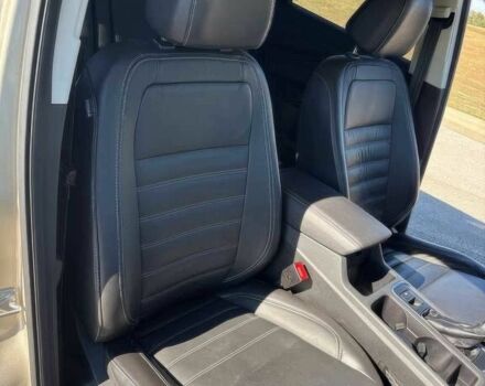 Бежевый Форд Эскейп, объемом двигателя 2 л и пробегом 62 тыс. км за 6700 $, фото 7 на Automoto.ua