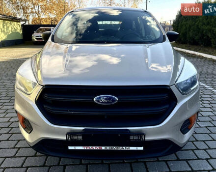 Бежевый Форд Эскейп, объемом двигателя 2.5 л и пробегом 190 тыс. км за 10199 $, фото 5 на Automoto.ua