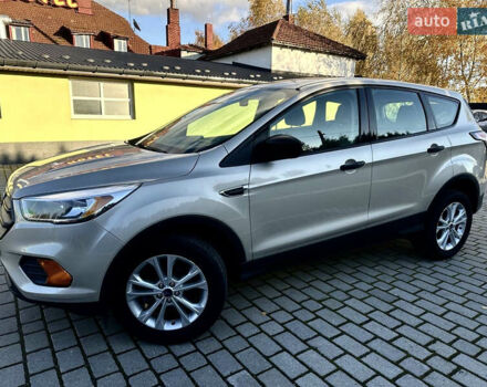 Бежевый Форд Эскейп, объемом двигателя 2.5 л и пробегом 190 тыс. км за 10199 $, фото 7 на Automoto.ua