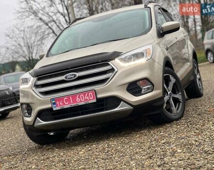 Бежевый Форд Эскейп, объемом двигателя 1.5 л и пробегом 107 тыс. км за 13500 $, фото 2 на Automoto.ua