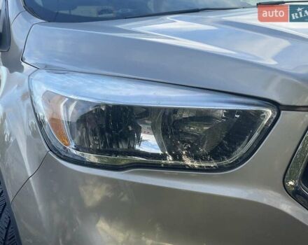 Бежевый Форд Эскейп, объемом двигателя 1.5 л и пробегом 235 тыс. км за 9350 $, фото 11 на Automoto.ua