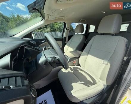 Бежевий Форд Ескейп, об'ємом двигуна 1.5 л та пробігом 158 тис. км за 10800 $, фото 15 на Automoto.ua