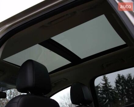 Бежевый Форд Эскейп, объемом двигателя 2 л и пробегом 141 тыс. км за 14900 $, фото 19 на Automoto.ua