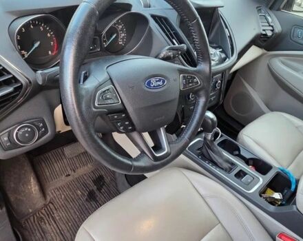 Бежевий Форд Ескейп, об'ємом двигуна 0 л та пробігом 72 тис. км за 9300 $, фото 6 на Automoto.ua