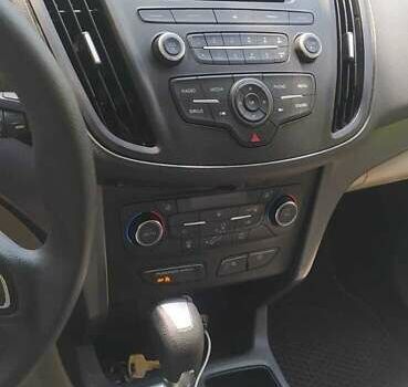 Бежевый Форд Эскейп, объемом двигателя 2 л и пробегом 116 тыс. км за 13300 $, фото 8 на Automoto.ua