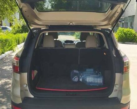 Бежевый Форд Эскейп, объемом двигателя 2 л и пробегом 116 тыс. км за 13300 $, фото 10 на Automoto.ua