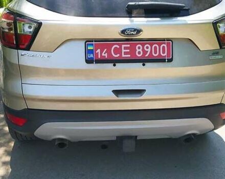 Бежевый Форд Эскейп, объемом двигателя 2 л и пробегом 116 тыс. км за 13300 $, фото 5 на Automoto.ua