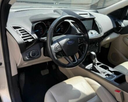 Бежевый Форд Эскейп, объемом двигателя 1.5 л и пробегом 57 тыс. км за 3700 $, фото 9 на Automoto.ua